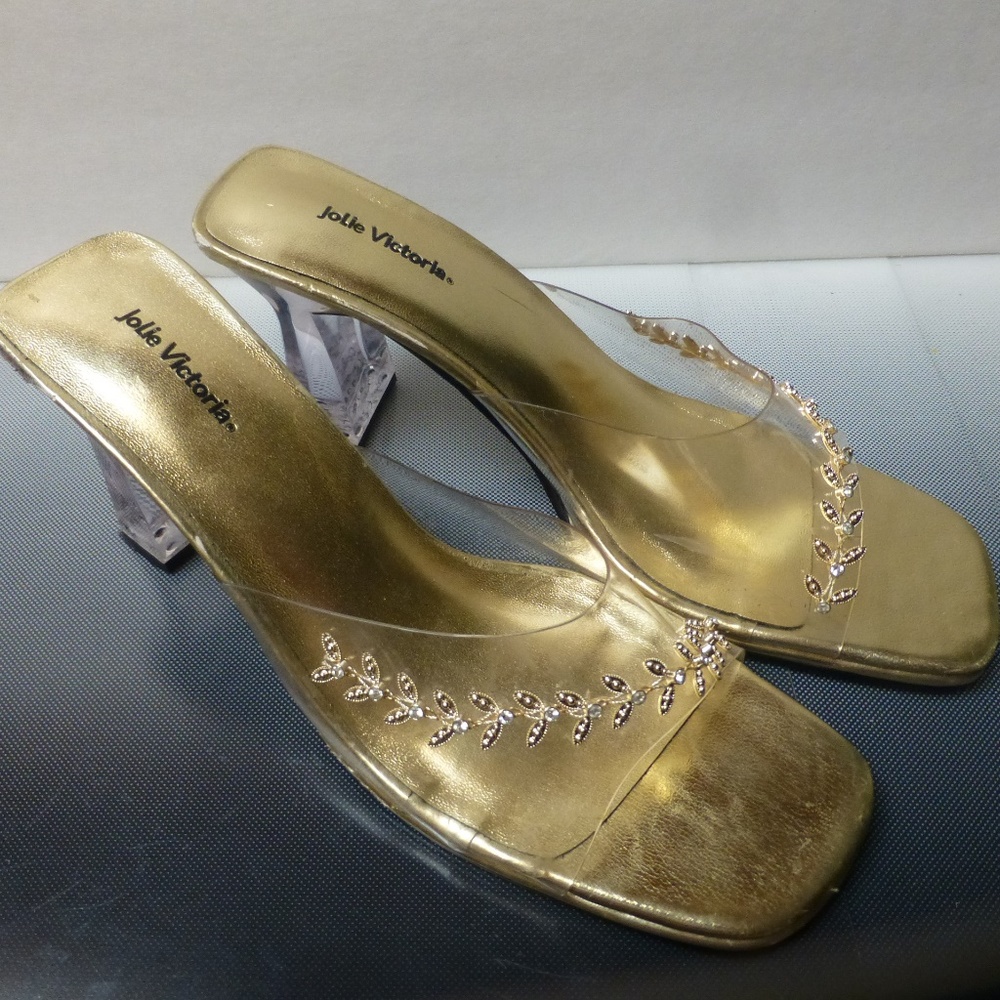delicious lucite pin up heel clear illusion gems